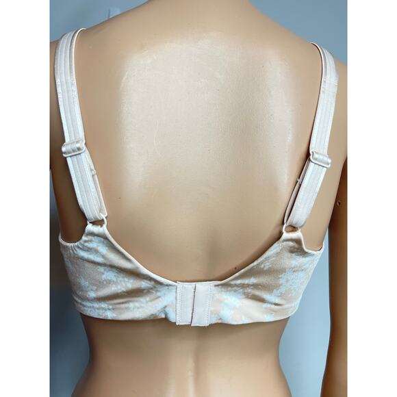 Bali One Smooth U Concealing and Shaping Underwire T-Shirt Bra size 40B New - Picture 2 of 9